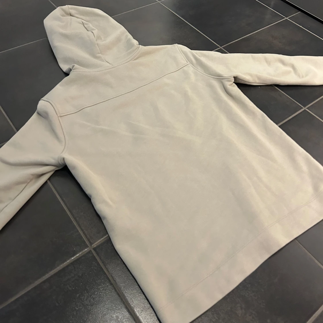 Beige limitato hoodie x Tatart x Ellen von Unwerth - 2