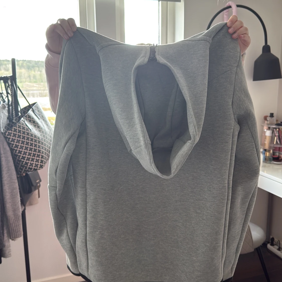 Grå zip-hoodie från Nike - 1