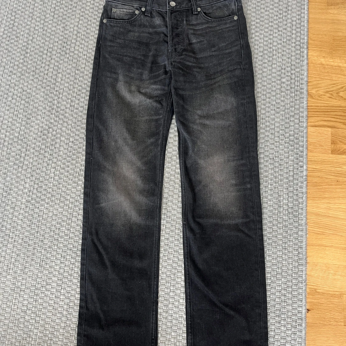 Weekday Klean Jeans i storlek 29/32