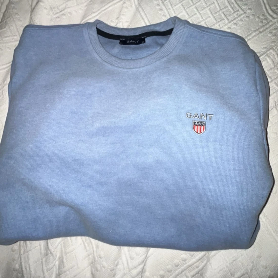 Ljusblå sweatshirt från GANT