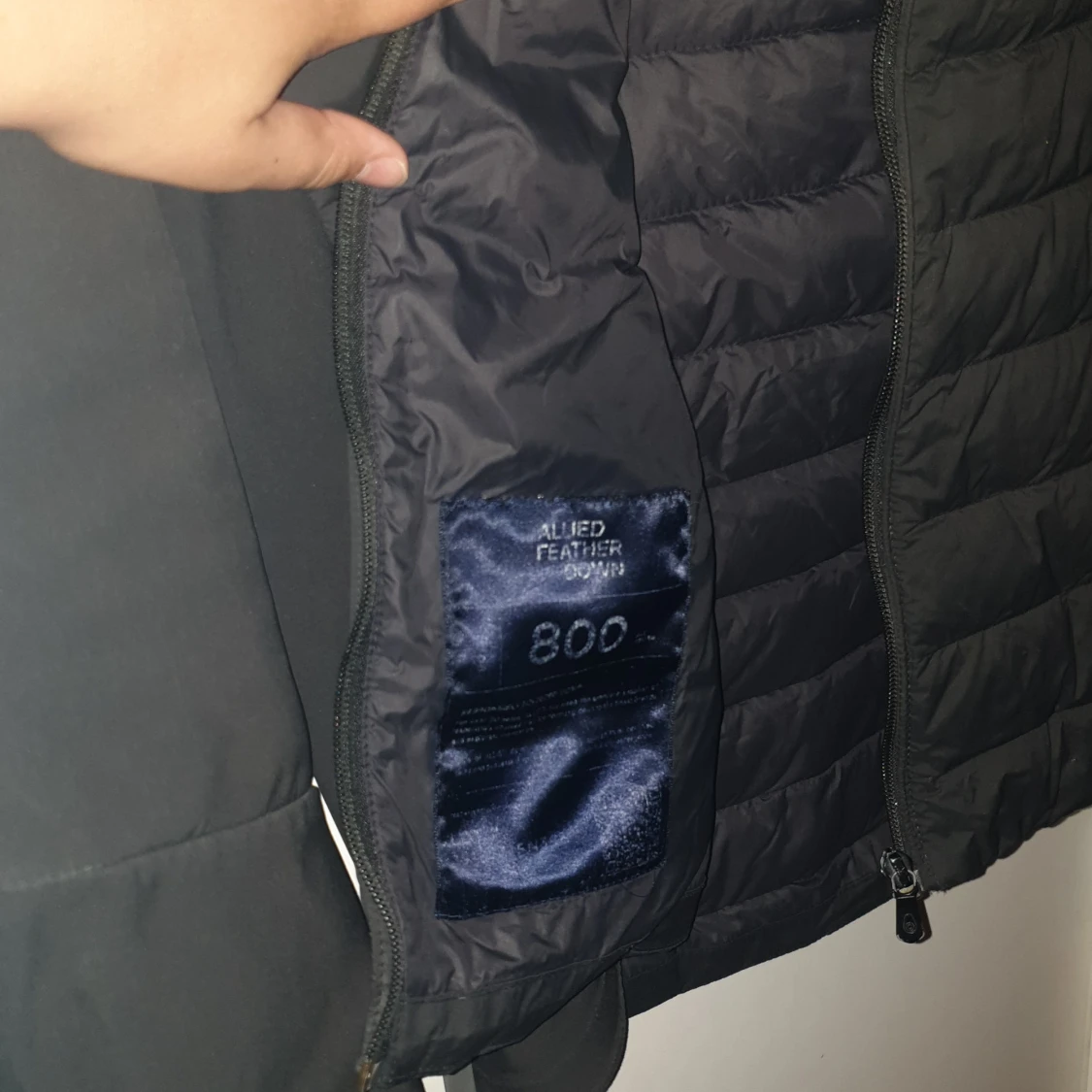 Svart dunjacka från Antarctic - 2