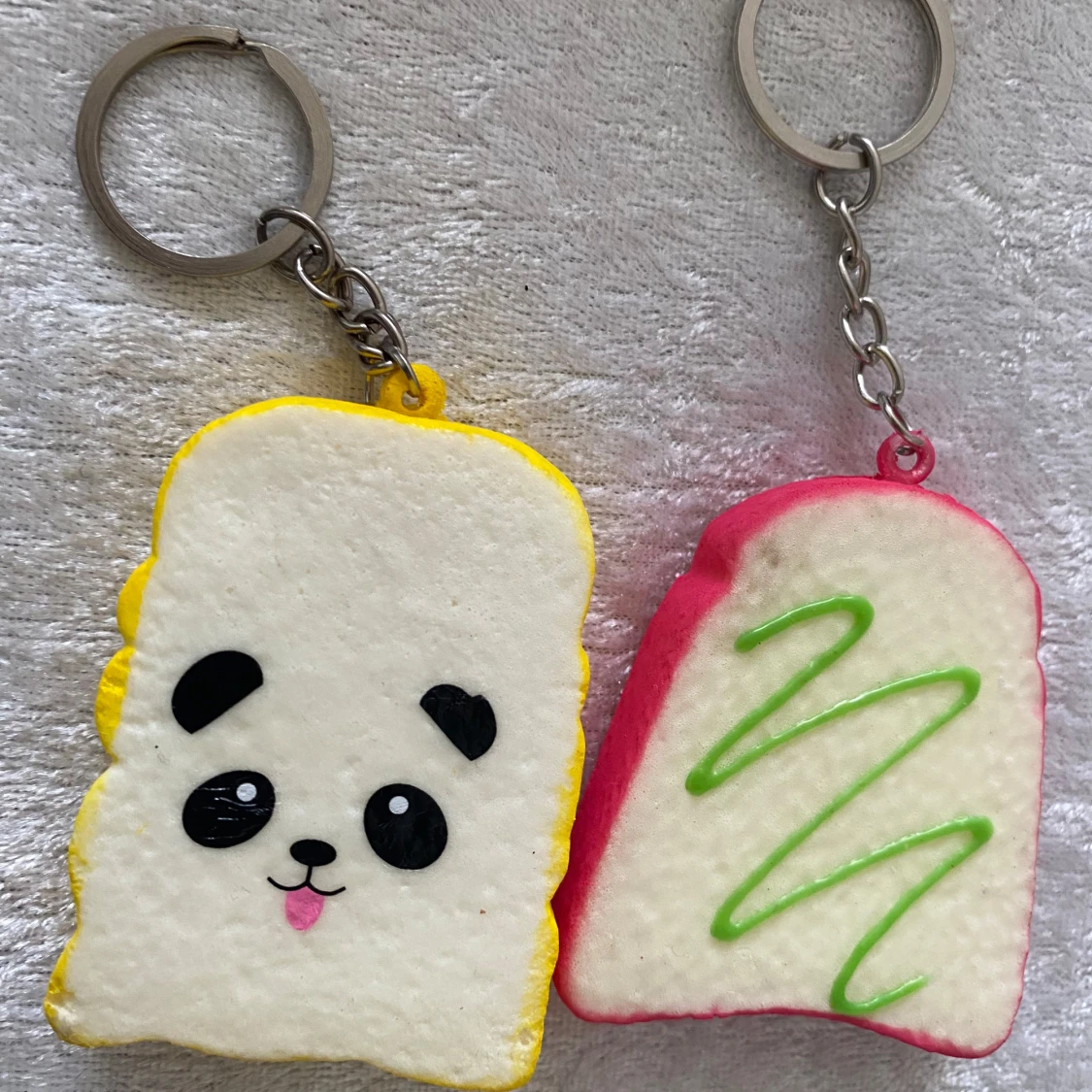 Söta nyckelringar med bakverkstema - 3