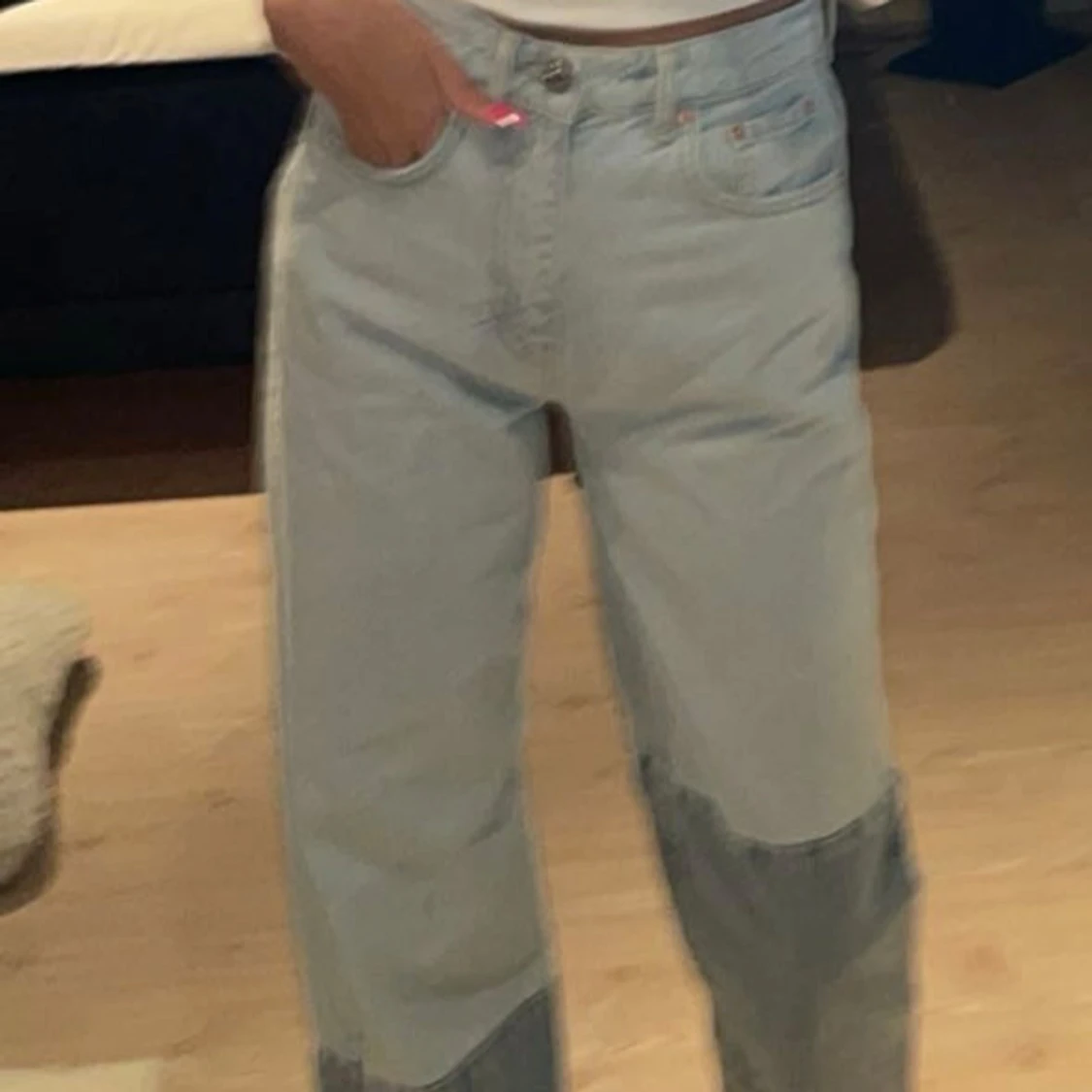 Blåa jeans från ginatricot  - 3