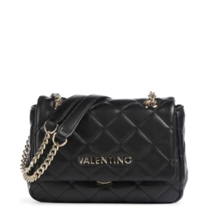 Valentino väska - Snygg liten väska! Har rostat lite men inget man tänker på. Hör av er om några frågor💗