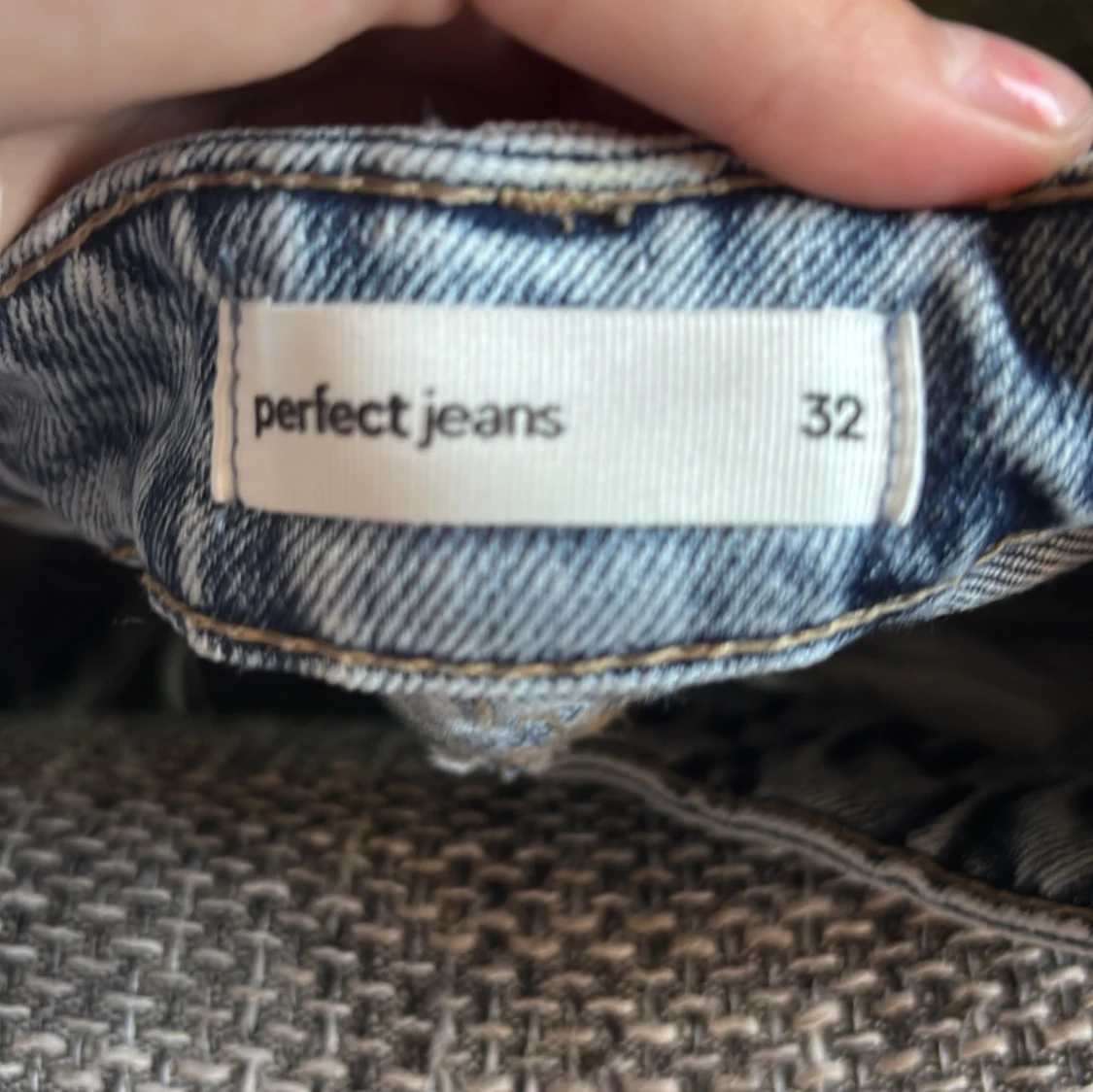 Ljusblå bootcut jeans från Gina Tricot - 3
