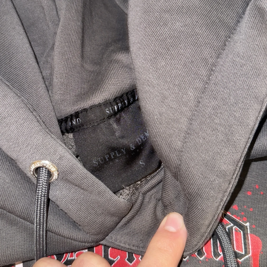 Mörkgrå tracksuit från Supply & Demand - 3