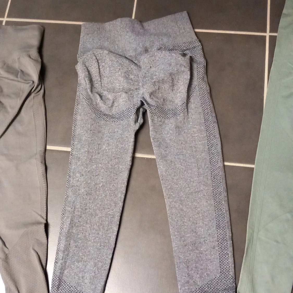 Träningsleggings i olika färger - 2