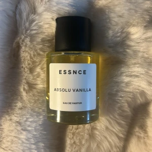 ESSNCE Absolu Vanilla parfym - Endast testad