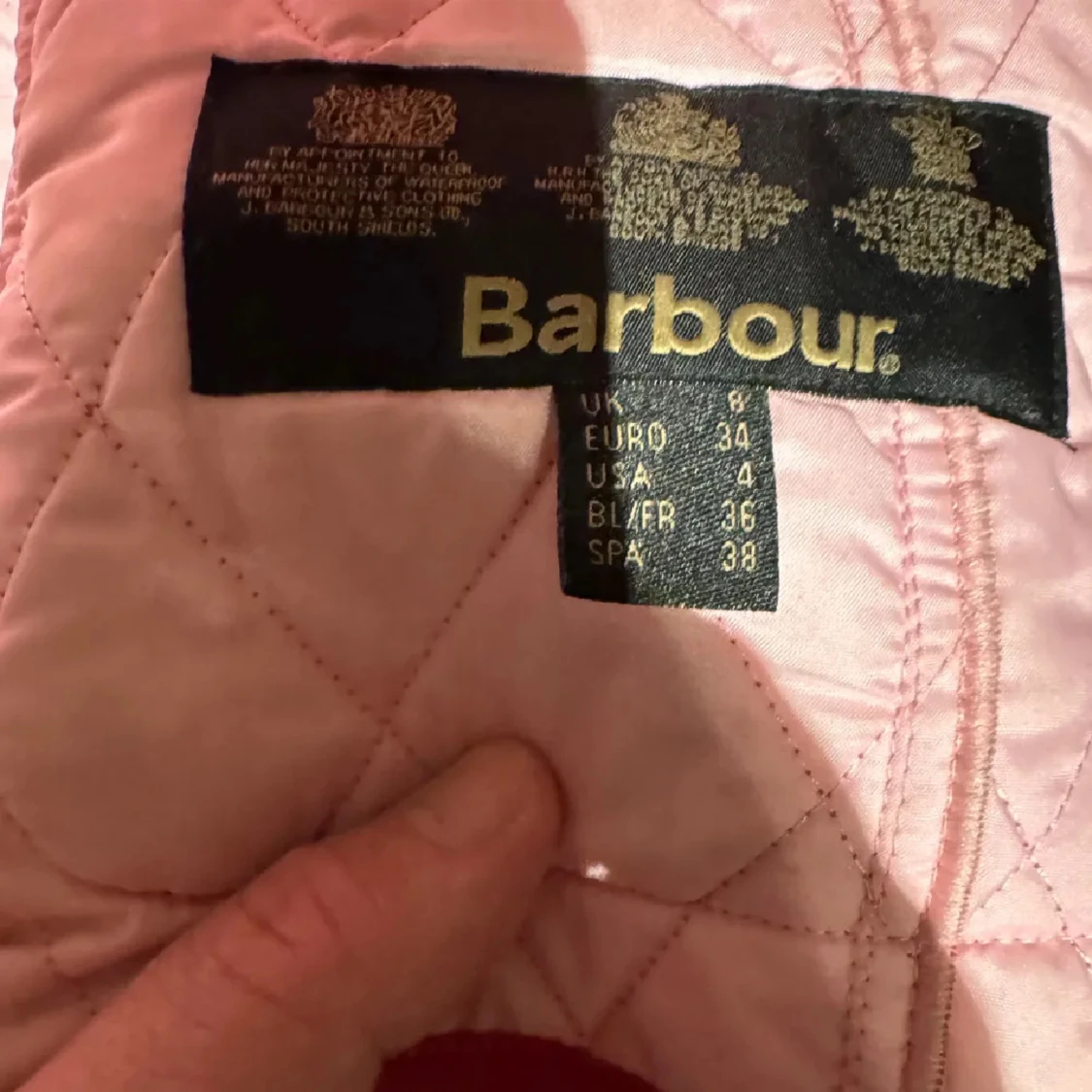 Quiltad rosa jacka från Barbour - 1