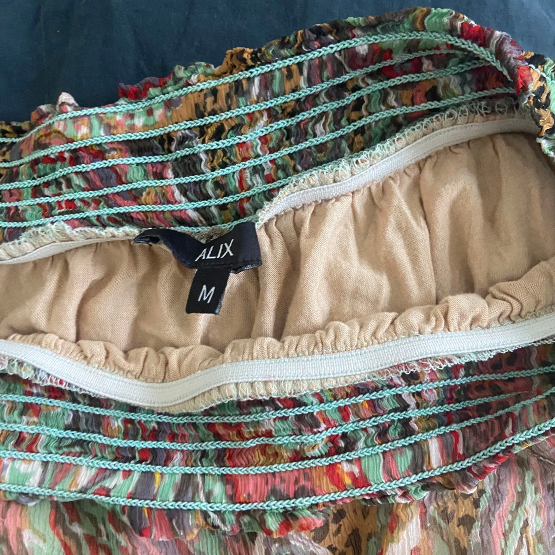 Mönstrad kortkjol från Alix - 2
