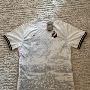 AIK special edition - Helt ny aik tröja med prislapp, oanvänd