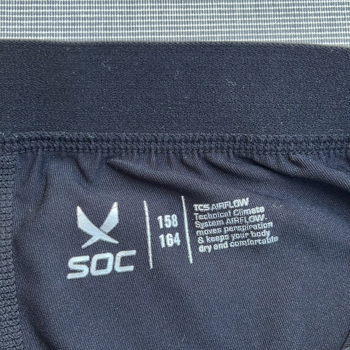 Svarta och vita träningsleggings SOC - 1