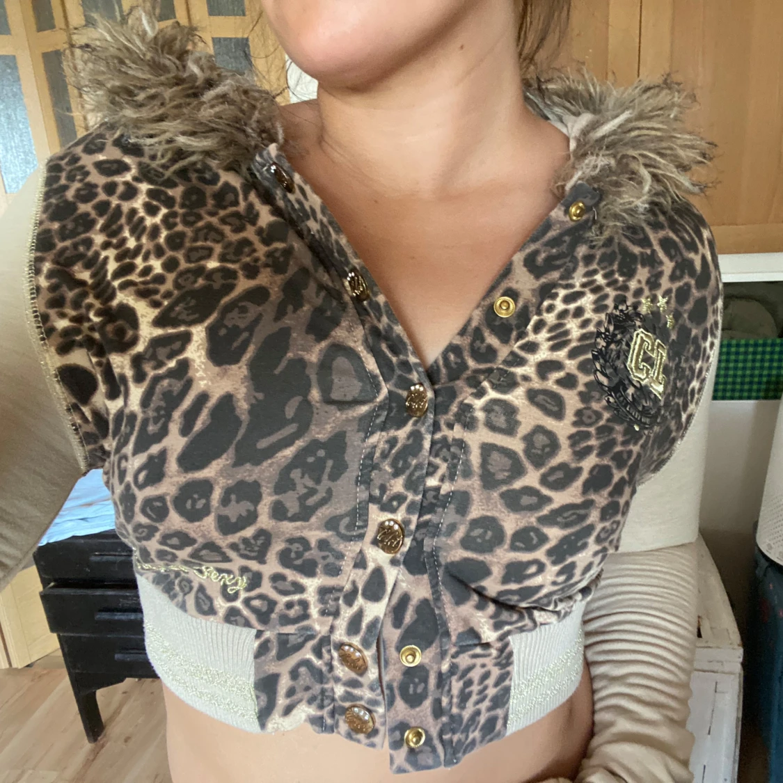 Leopardmönstrad croppad jacka - 3