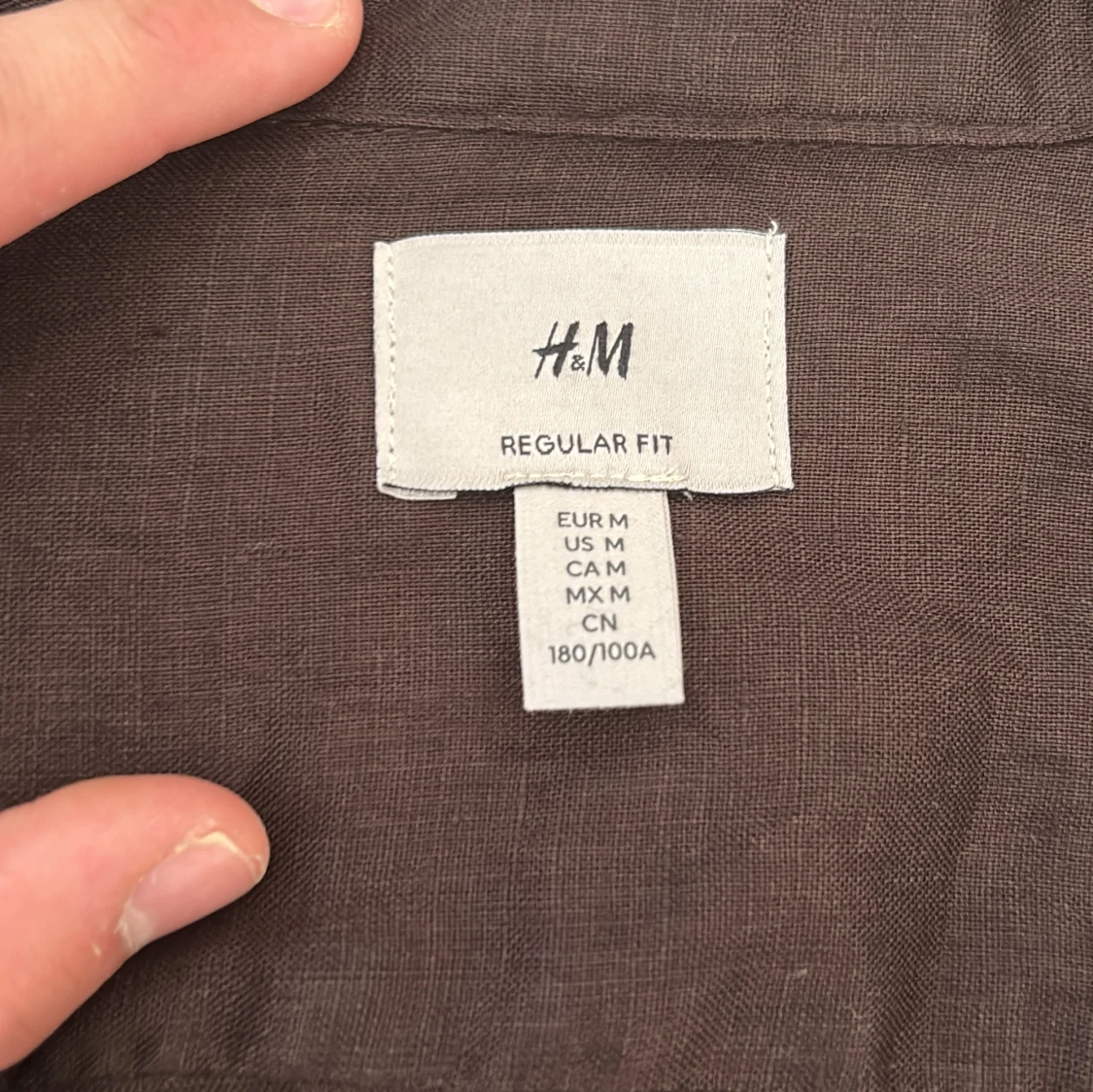 Brun kortärmad skjorta från H&M, aldrig använd! - 2