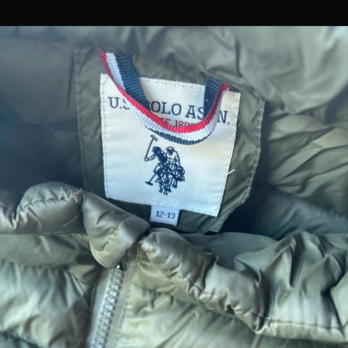 Olivgrön dunväst från U.S. Polo Assn. - 1