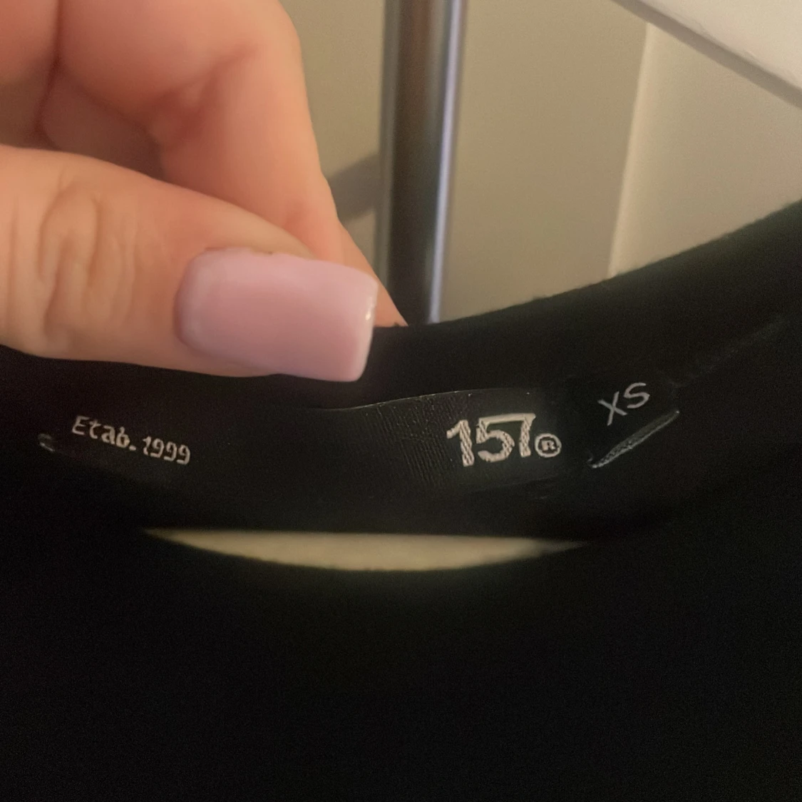 Svart t-shirt från 157 - 2