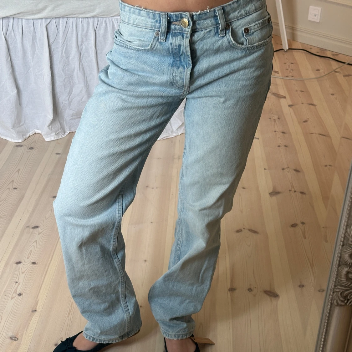 Zara jeans mid straight