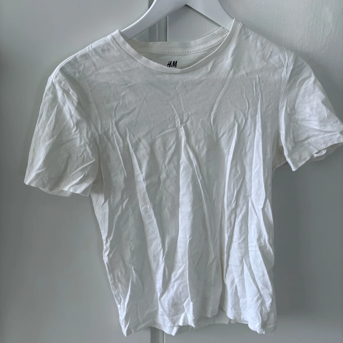 Vit t-shirt från H&M