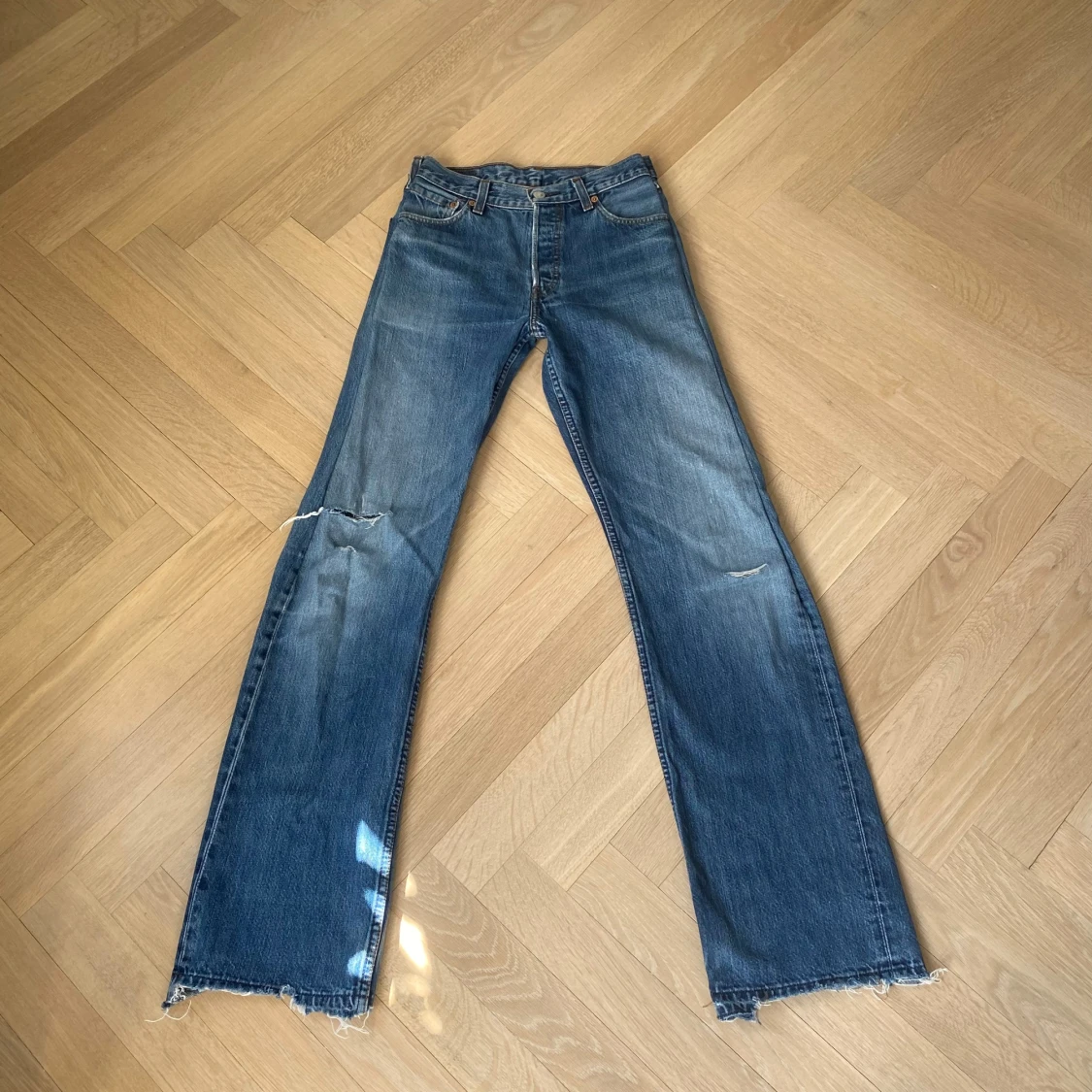 Blå bootcut jeans från Levis 501 - 3