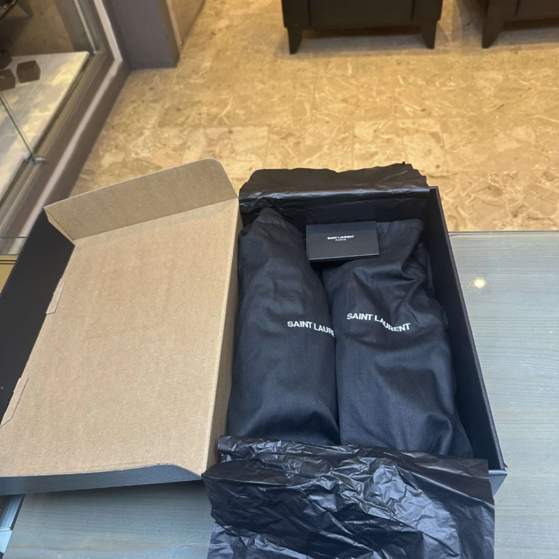 Saint Lauren skor (helst byten) - 4