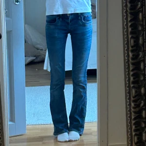 LTB jeans - Snygga LTB jeans i modellen valerie. Det är använda men ser ut som nya❣️