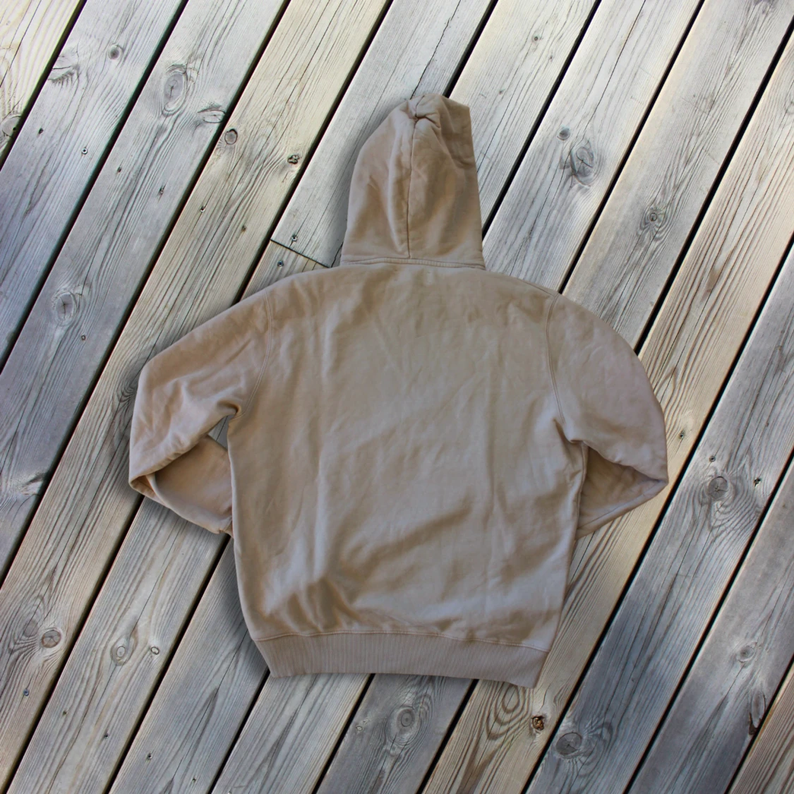 Beige hoodie från Samsøe Samsøe - 1