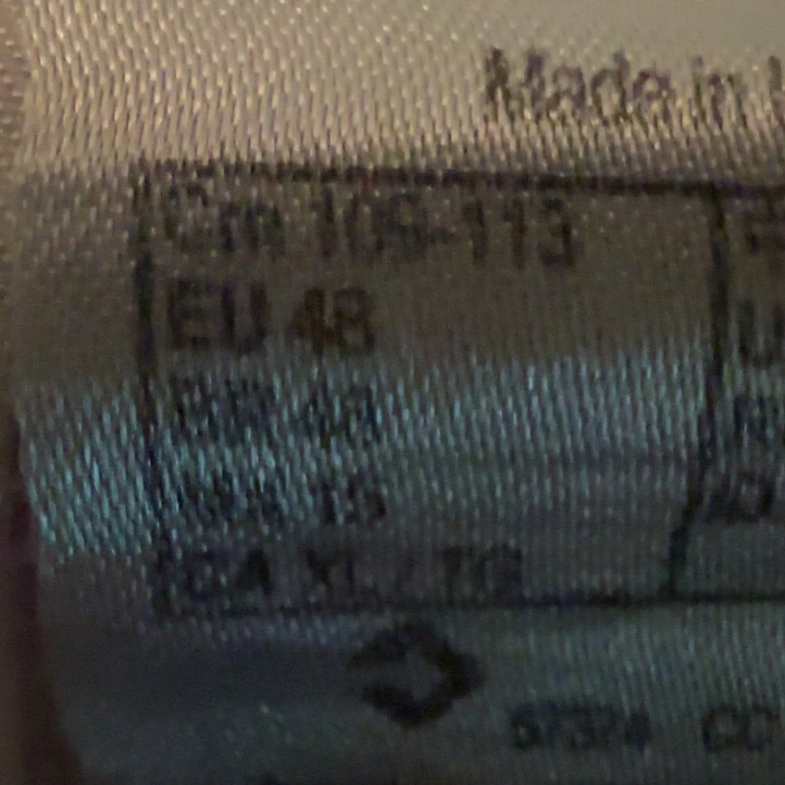 Grå cargopants med fickor - 4