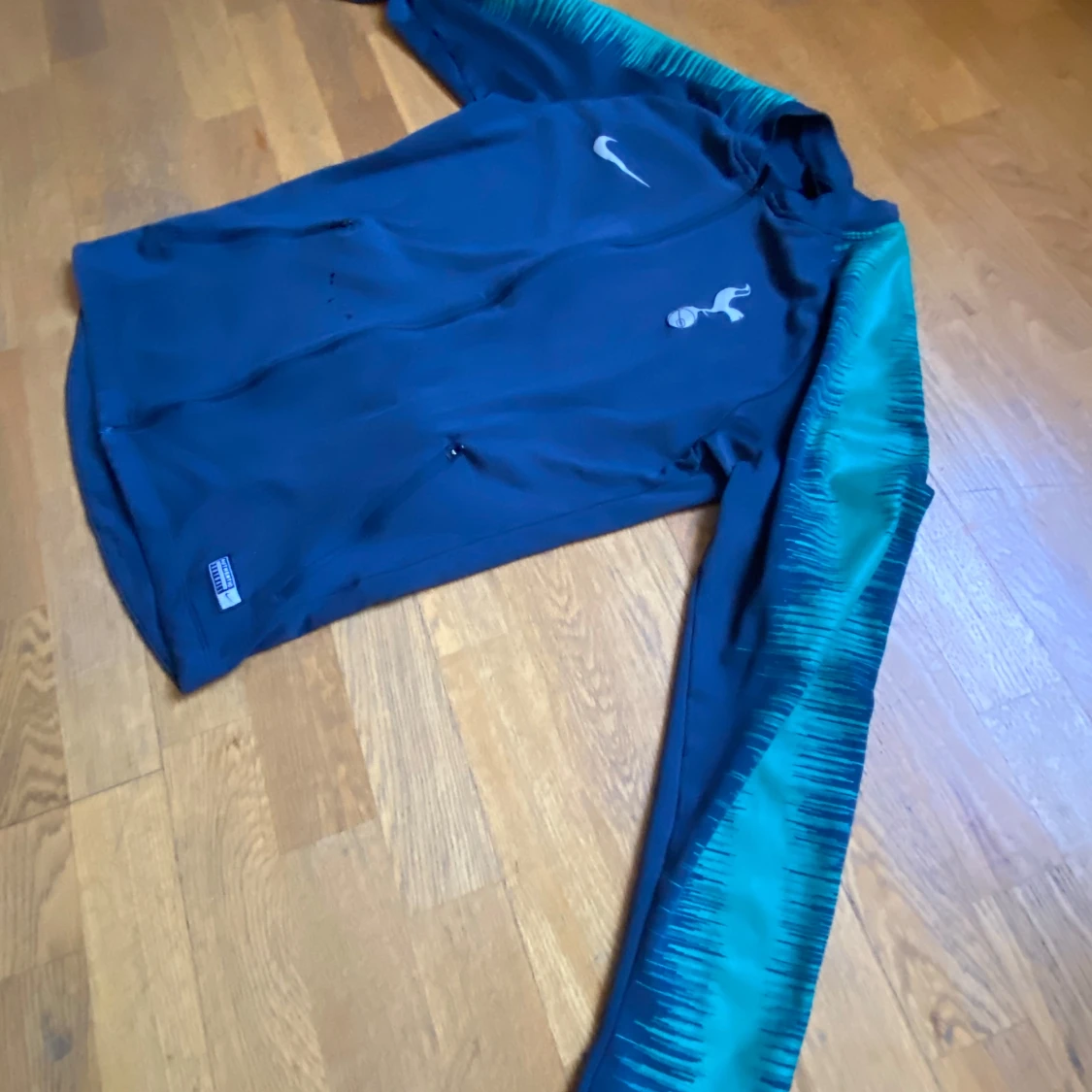 Blå träningsjacka från Nike - 1