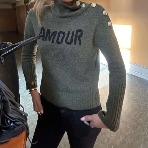Zadig och volitarie tröja - Snygg olivgrön stickad tröja från Zadig bra skick 
