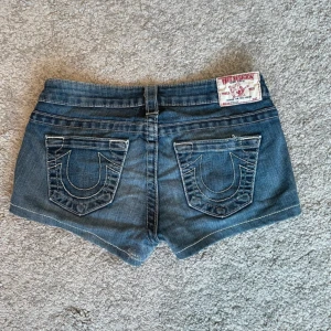 True religion shorts  - True religion jeans shorts. Storlek 26 