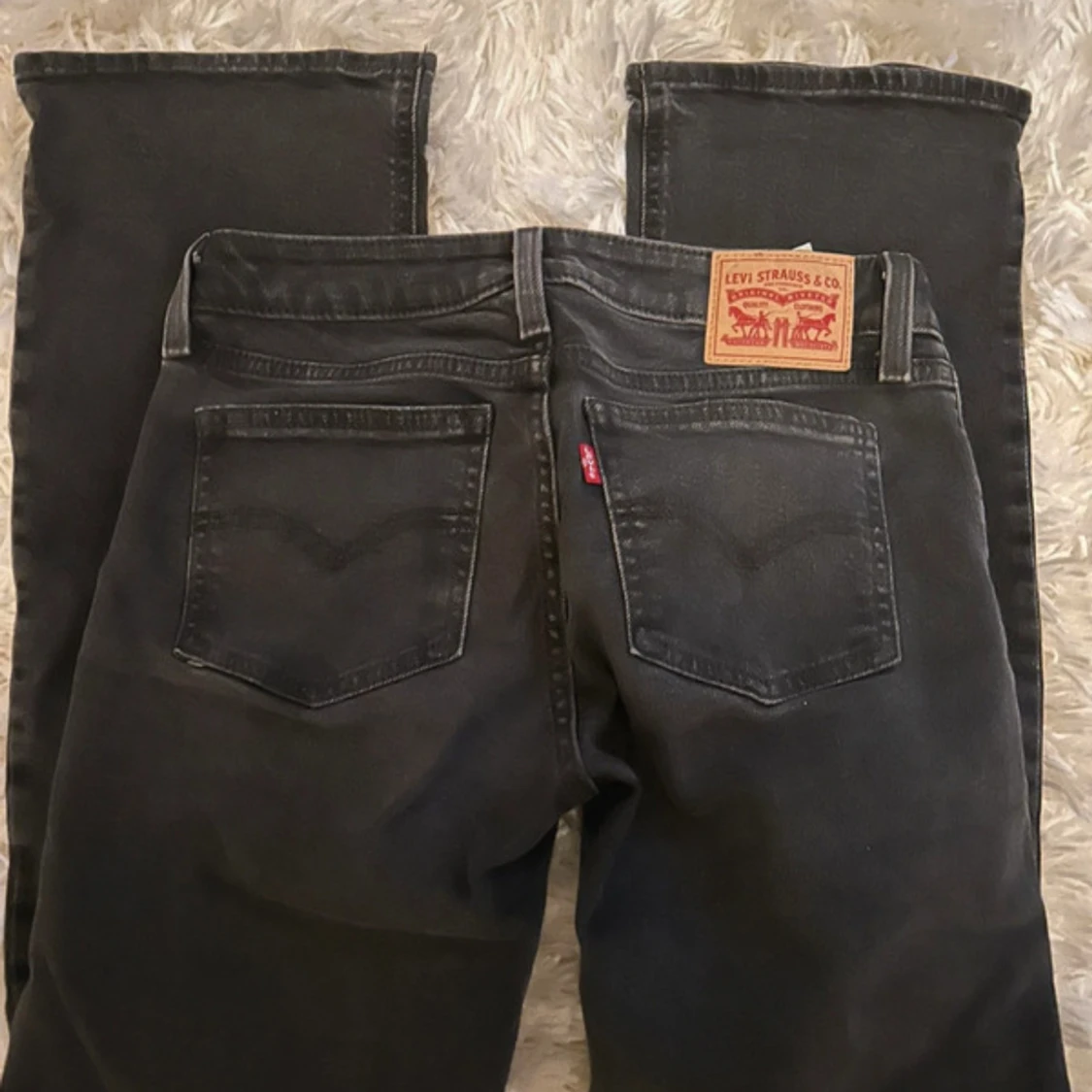 Svarta jeans från Levi's - 1