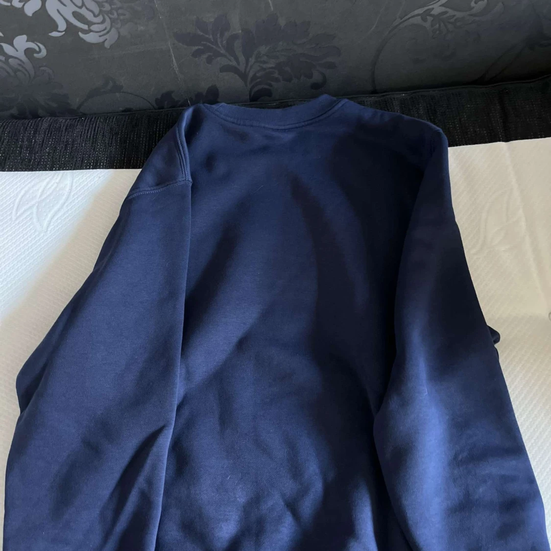 Mörkblå Nike sweatshirt med tryck - 2