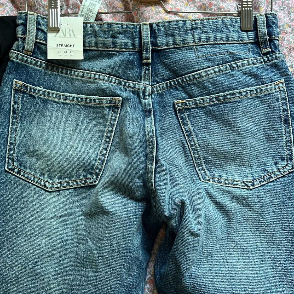 Blå raka jeans från Zara, strl 36 - 4