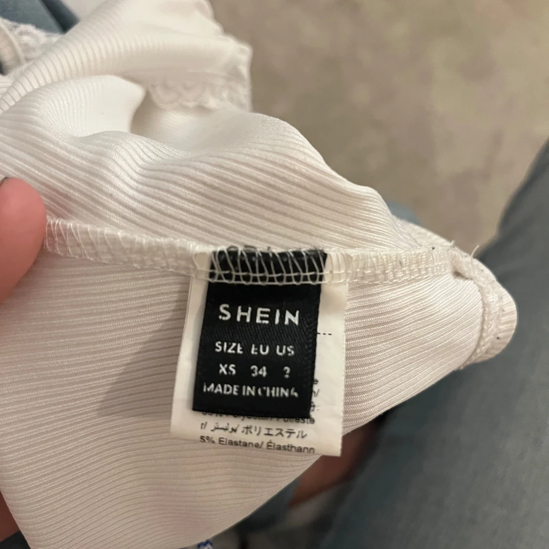 Vit ribbad linnetopp från SHEIN XS - 2