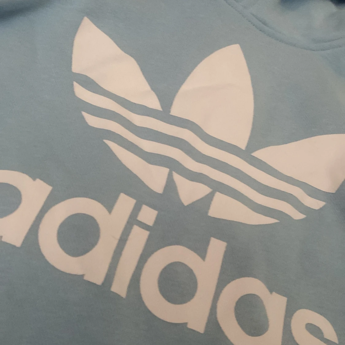 Ljusblå Adidas Trefoil hoodie - 1