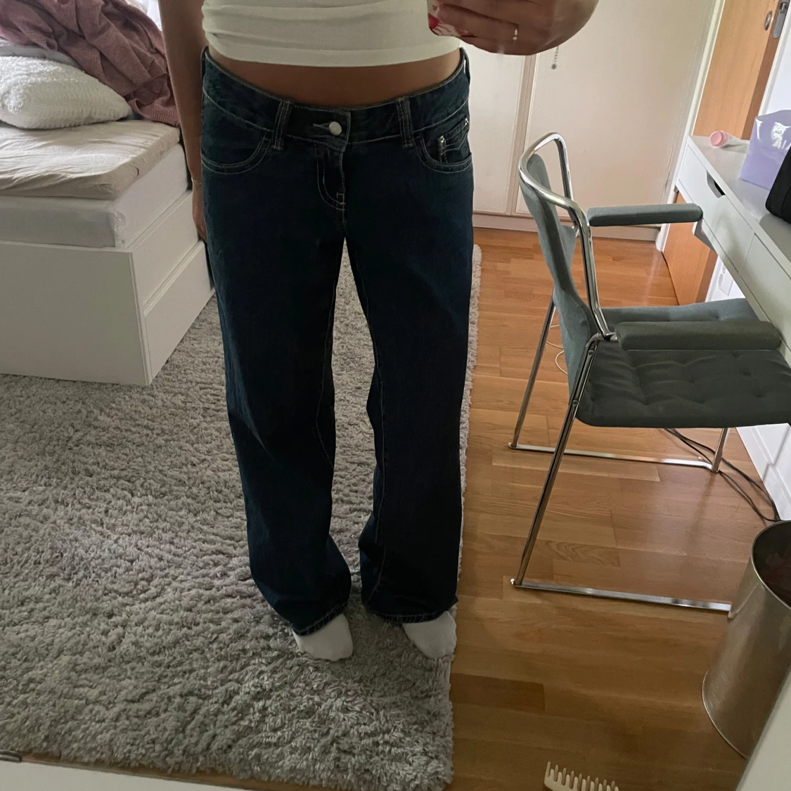 Blåa vida jeans från Gina tricot