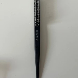 Styling brush från HH Simonsen - En svart styling brush från HH Simonsen.