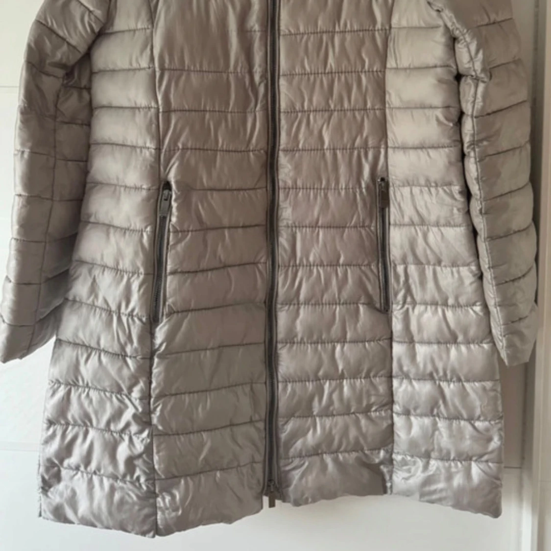 Jacka från Amisu, New Yorker  - 1