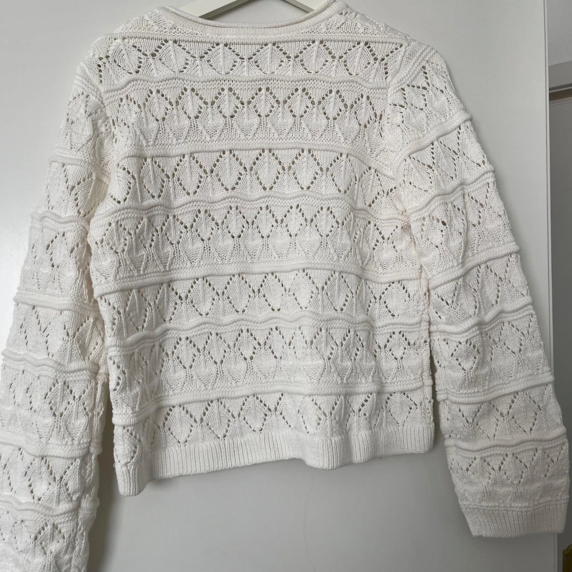 Vit stickad tröja från ONLY - 3