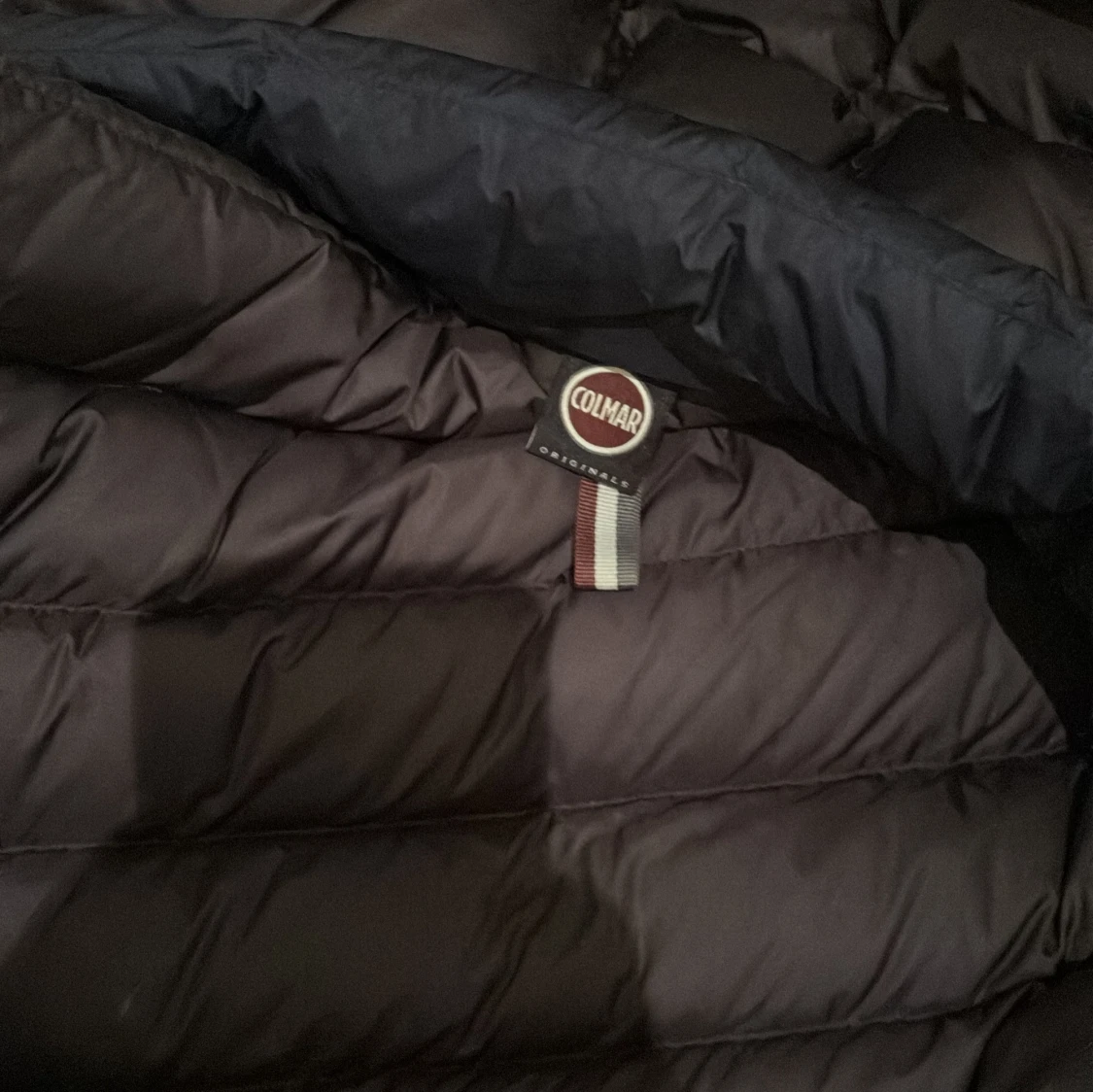 Mörkblå dunväst från Colmar med huva - 4