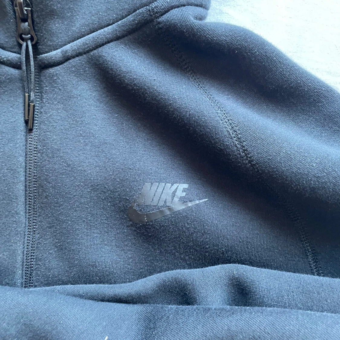 Nike tech - 1