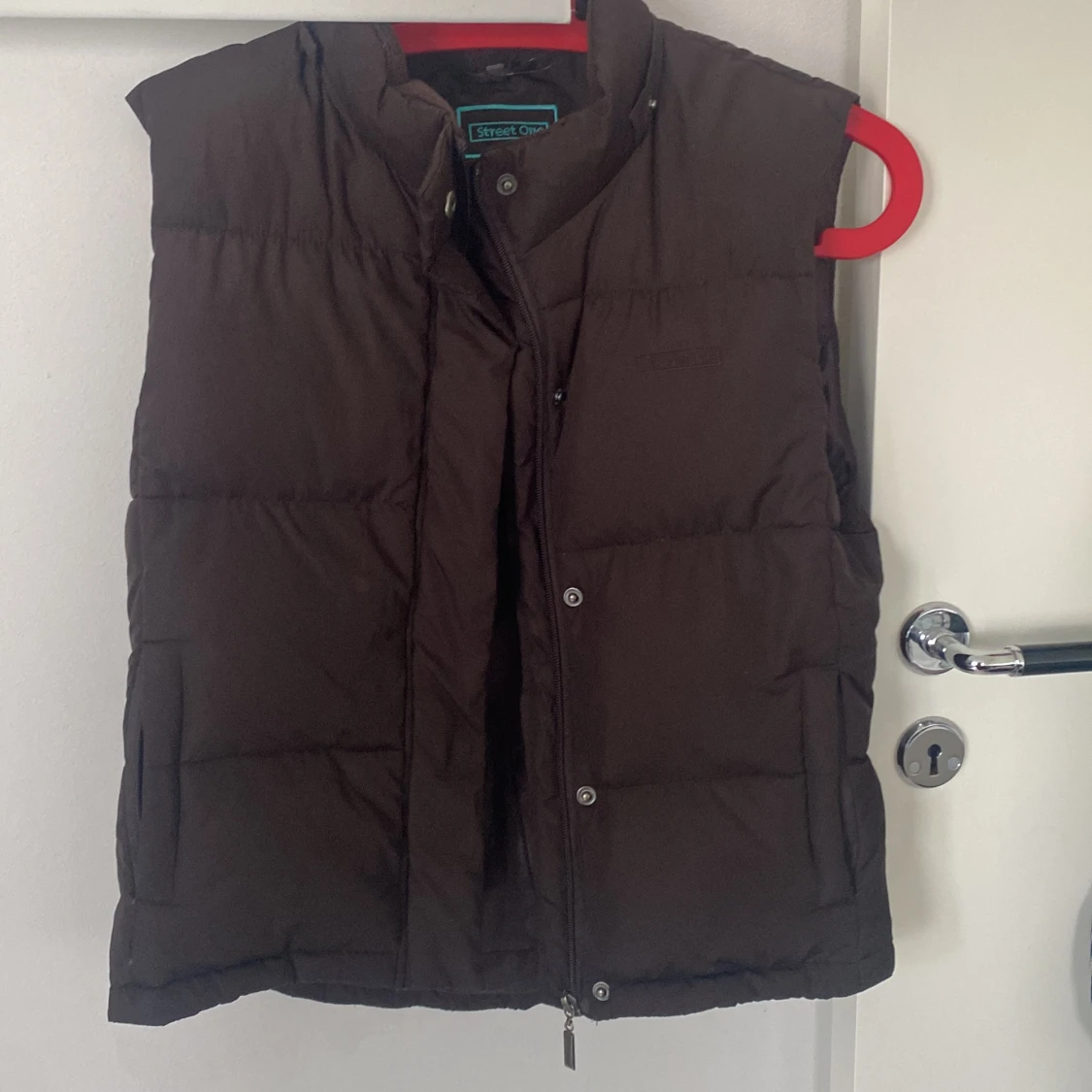 Brun dunväst från Street One