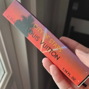 Louis Vuitton City Of Stars - Louis Vuitton City Of Stars perfume. 33ml bottle. Tester. The perfumes is new! Unisex. 