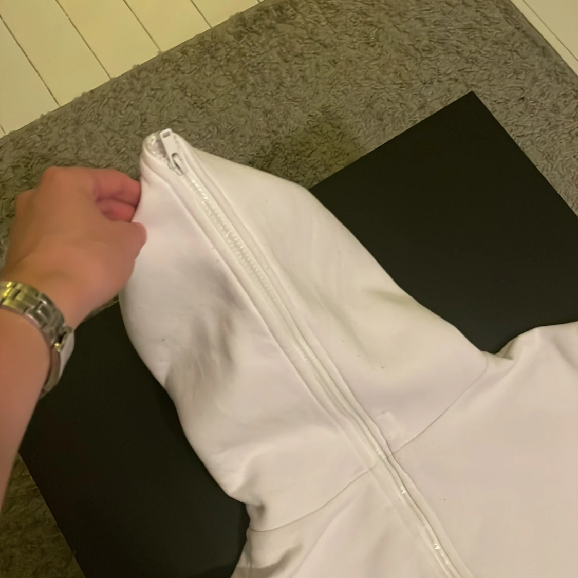 Vit hoodie med dragkedja från new yorker - 2