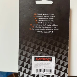 Visselpipa - Svart visselpipa, helt ny, mycket bra.