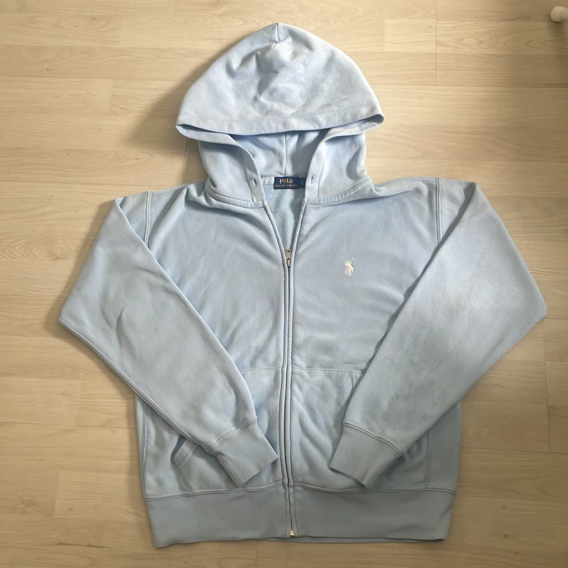 Ljusblå hoodie från Polo Ralph Lauren