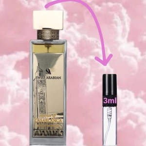 Swiss Arabian Essence of Casablanca parfymprov 3ml - Parfymprov på 3ml av Swiss Arabian Essence of Casablanca. Perfekt för att testa denna lyxiga och orientaliska parfym med inslag av frukt och trä.