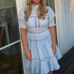 By Malina klänning  - Säljer denna fina klänning från by Malina i storlek S. Endast använd 3 gånger. Nypris ca 2500 kr