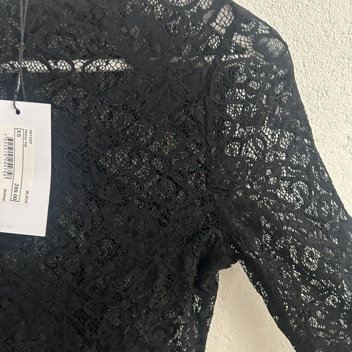 Svart spetstopp - 4