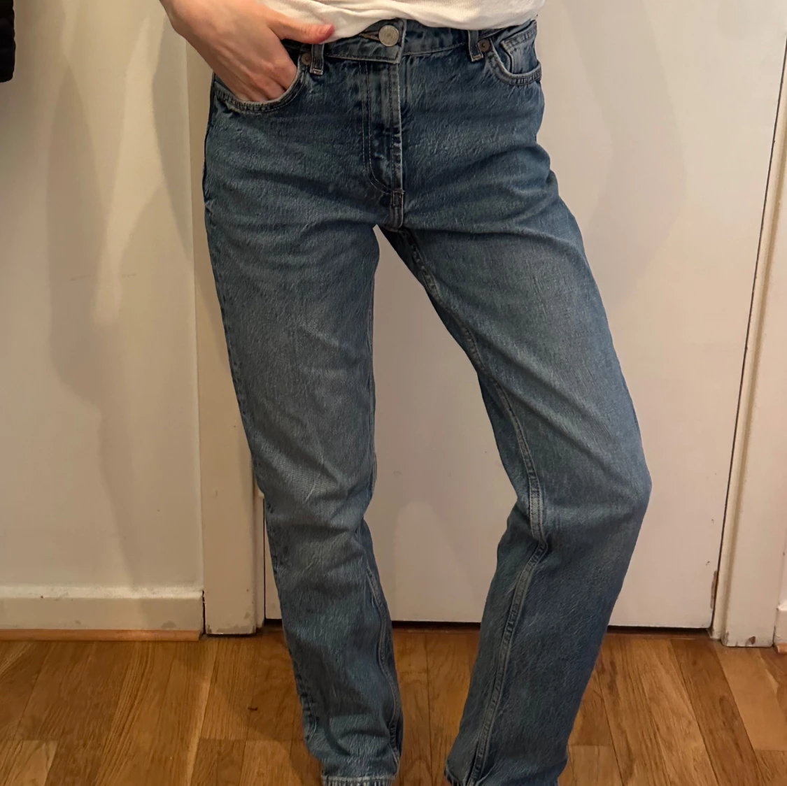 Blåa Zara jeans  - 1